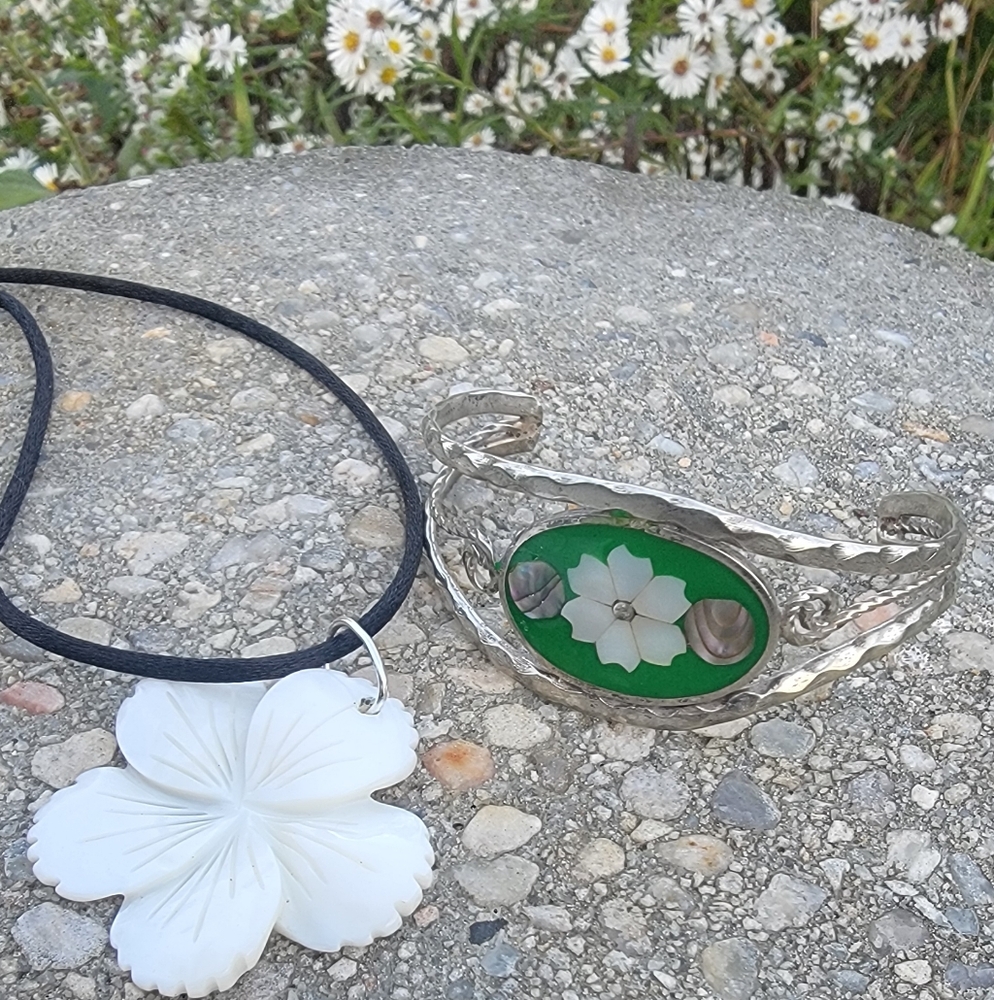 Handcrafted Mother of Pearl Floral Pendant & VTG Sterling Silver Cuff Bracelet .